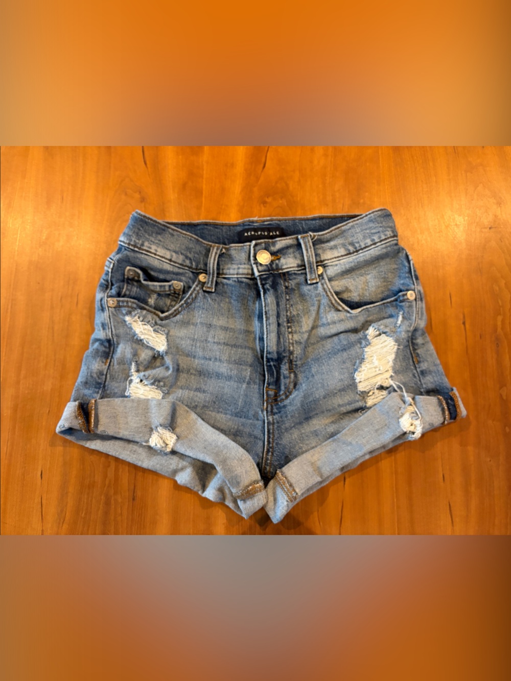Aeropostale Denim Distressed Roll-Cuff Women's Jean Shorts - Light Blue size 4
